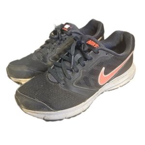 Nike Downshifter 6